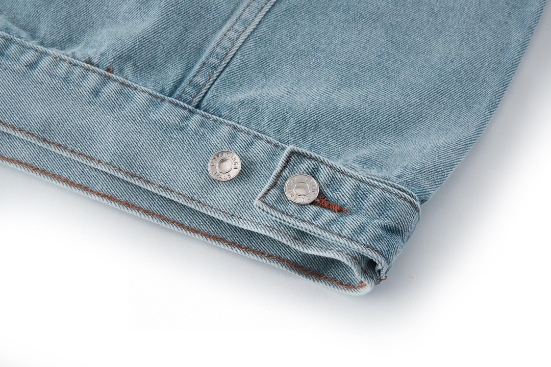 Balenciaga 巴黎世家 SS24 后背巴黎铁塔风景印花 牛仔外套 牛仔衣 夹克 秋冬 蓝色 773617TPW534868