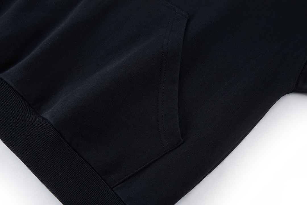 Balenciaga 巴黎世家 火焰字母印花连帽卫衣 长袖 秋冬 男女同款 黑色 