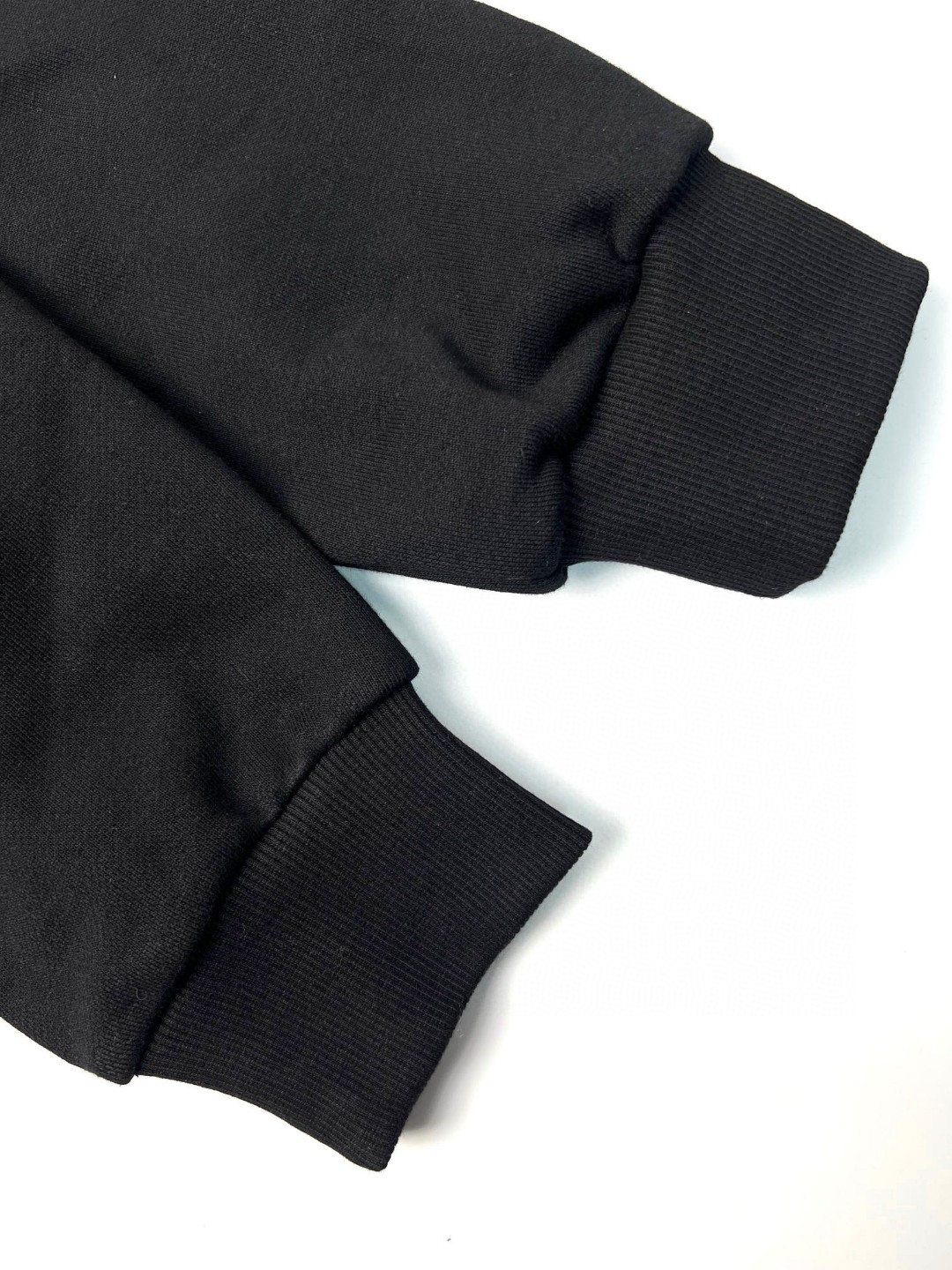 CELINE 赛琳 铆钉连帽卫衣 外套 长袖 秋冬款 黑色 2Y05E670Q-38NS