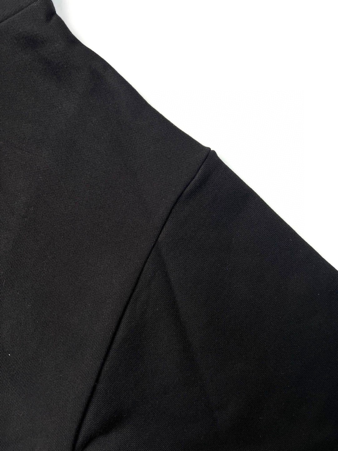 CELINE 赛琳 铆钉连帽卫衣 外套 长袖 秋冬款 黑色 2Y05E670Q-38NS