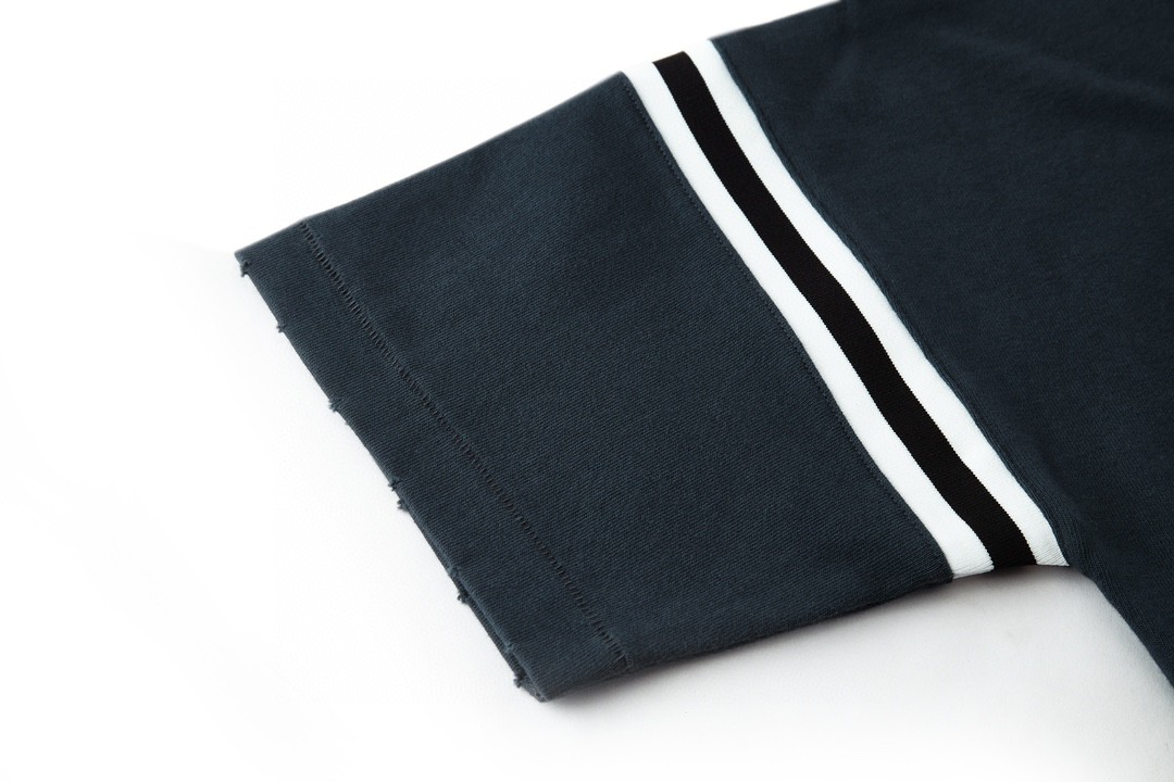 DIOR 迪奥 字母logo印花 圆领 T恤 短袖 夏季 男女同款 蓝色 413J640A0849-C580