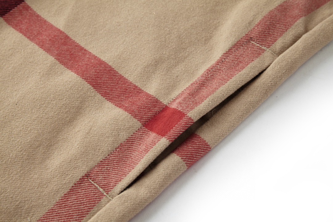 Burberry 巴宝莉 条纹图案双头拉链衬衫 夹克 长袖 外套 秋冬款 棕色 8050135