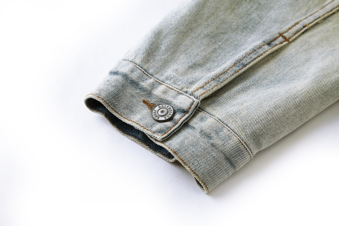 Balenciaga 巴黎世家 手臂字母刺绣logo 牛仔外套 牛仔衣 夹克 秋冬 蓝色