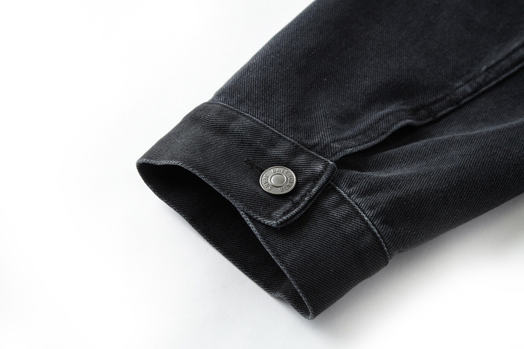 Balenciaga 巴黎世家 手臂字母刺绣logo 牛仔外套 牛仔衣 夹克 秋冬 黑色