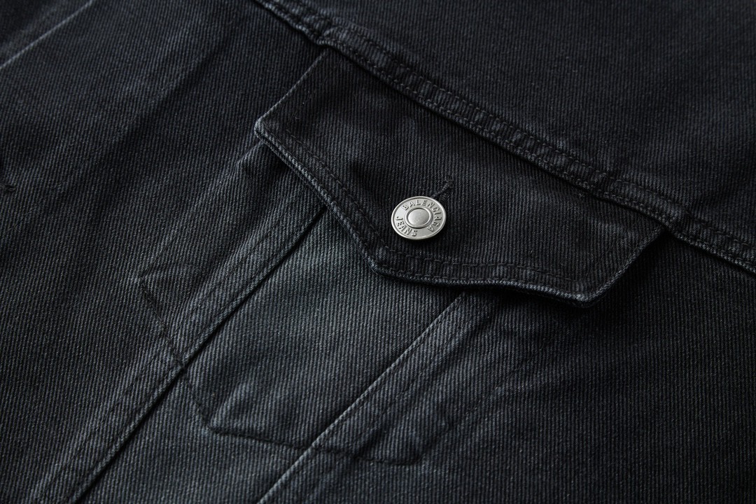 Balenciaga 巴黎世家 手臂字母刺绣logo 牛仔外套 牛仔衣 夹克 秋冬 黑色