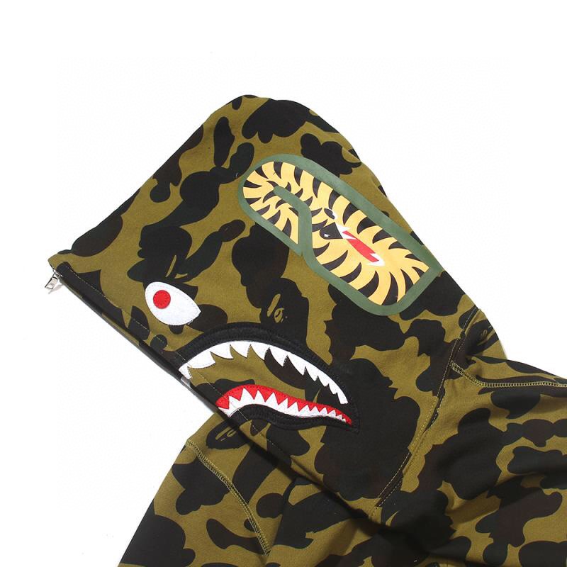 BAPE SS23 Color Camo Shark Full Zip Hoodie 彩色迷彩鲨鱼头 拉链连帽卫衣 秋冬卫衣  深灰色 红色 蓝色 紫色 黄色 绿色 1J20-115-003