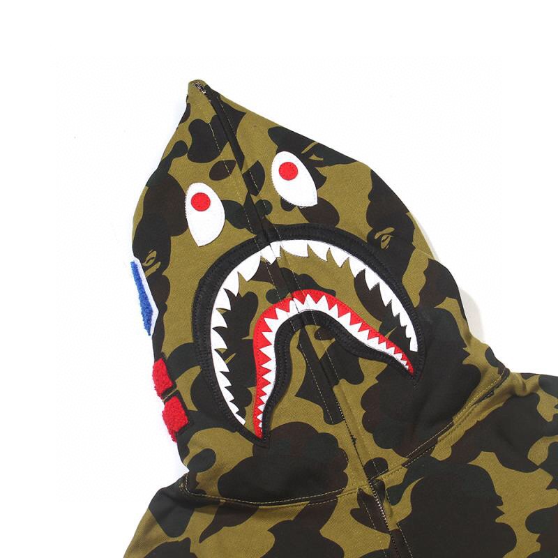 BAPE SS23 Color Camo Shark Full Zip Hoodie 彩色迷彩鲨鱼头 拉链连帽卫衣 秋冬卫衣  深灰色 红色 蓝色 紫色 黄色 绿色 1J20-115-003