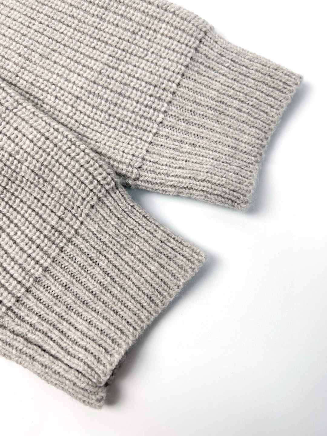 CELINE 赛琳 FW22 字母Logo印花针织毛衣 连帽卫衣 宽松 长袖 外套 灰色 2A85W423P-08GC