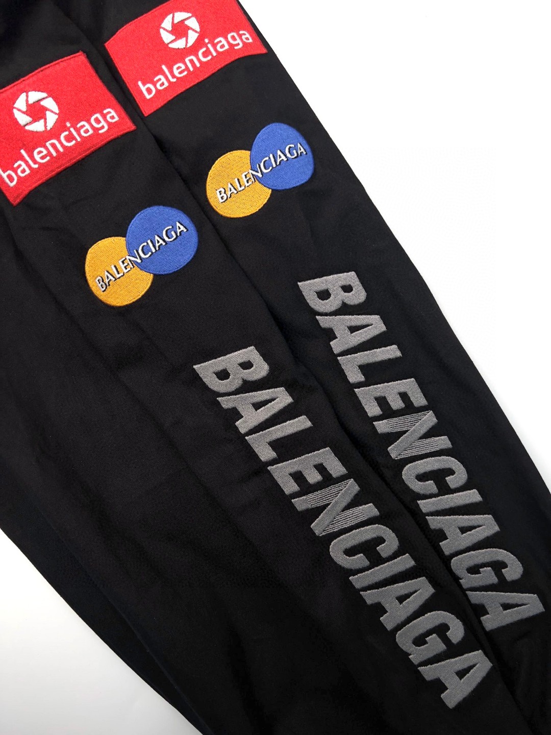 Balenciaga 巴黎世家 刺绣Logo字母 长袖 夹克 冲锋衣 外套 秋冬 黑色 