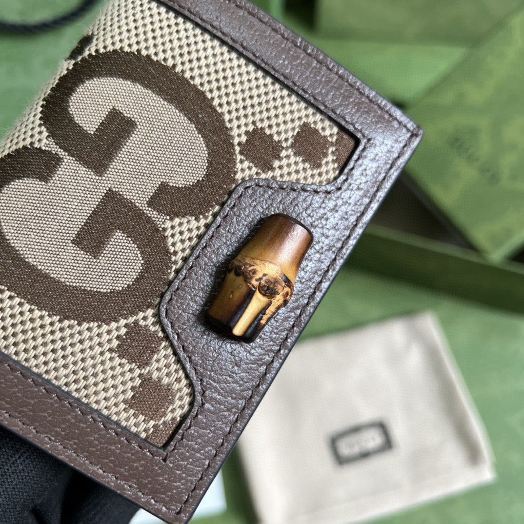 GUCCI 古驰 Diana 竹节戴安娜竹节饰扣 Jumbo双G大老花Logo 翻盖帆布拼皮革 卡包 钱包 女款 棕色 658244-UKMBT-2572