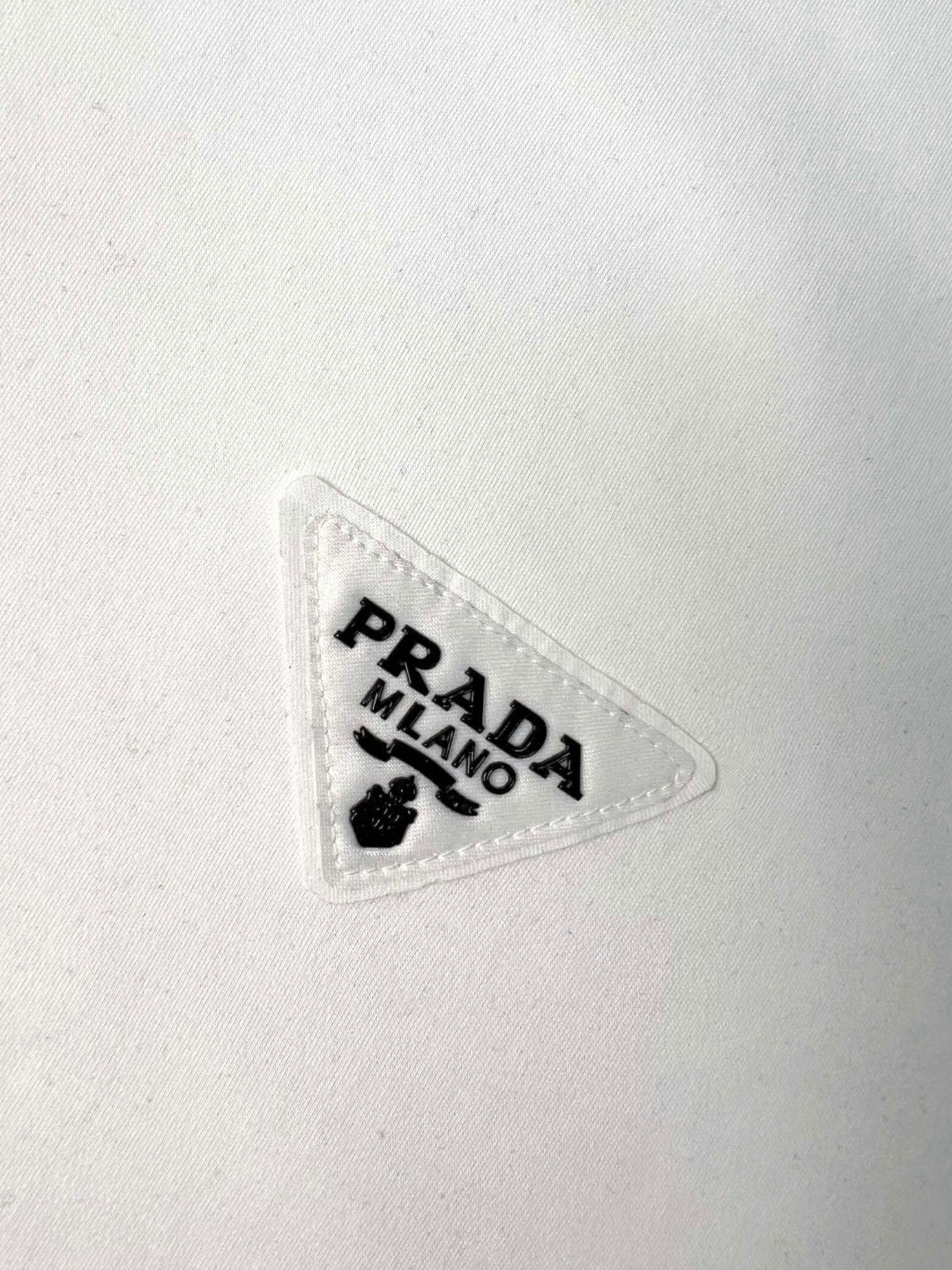 PRADA 普拉达 纯色三角徽标圆领 短袖 T恤 男女同款 白色