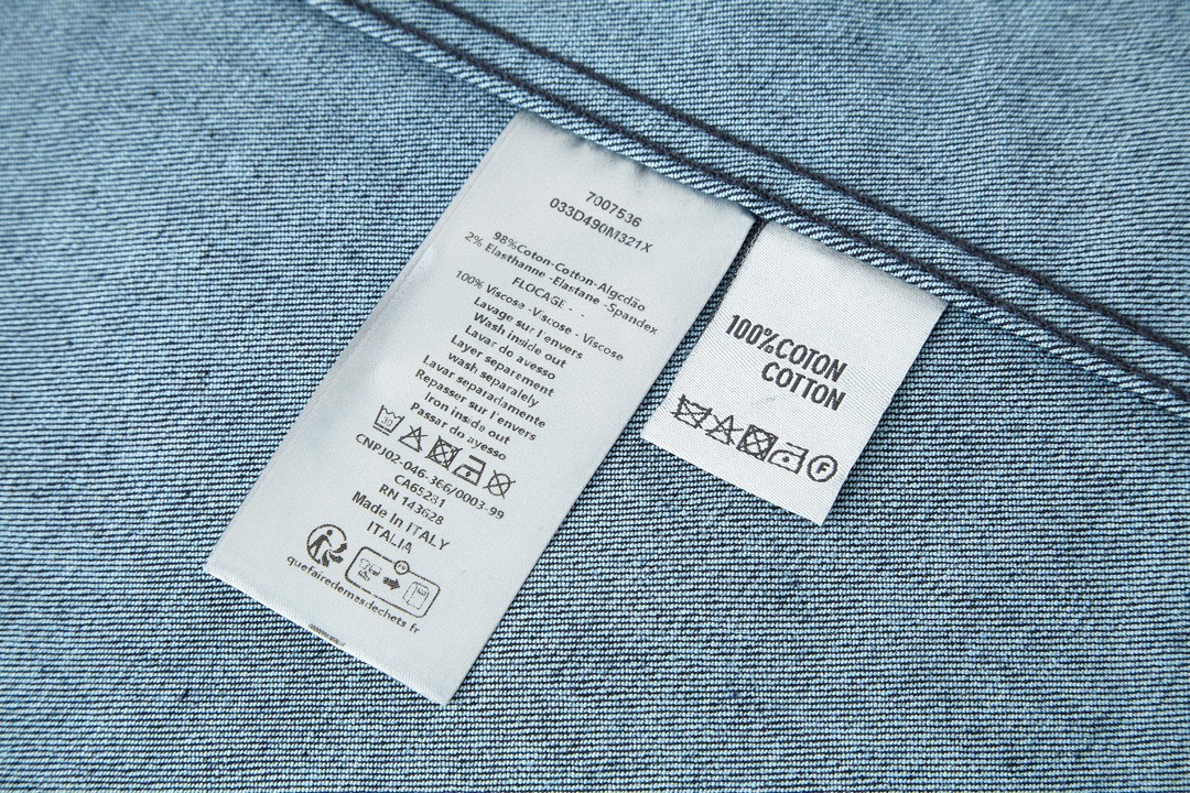 DIOR 迪奥 植绒满印老花翻领牛仔衬衫 牛仔衣 长袖 秋冬款 蓝色 