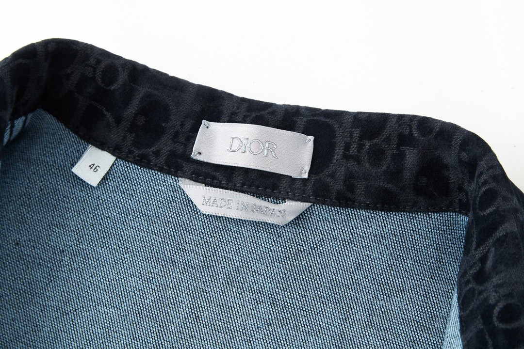 DIOR 迪奥 植绒满印老花翻领牛仔衬衫 牛仔衣 长袖 秋冬款 蓝色 