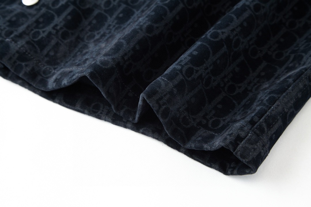 DIOR 迪奥 植绒满印老花翻领牛仔衬衫 牛仔衣 长袖 秋冬款 蓝色 