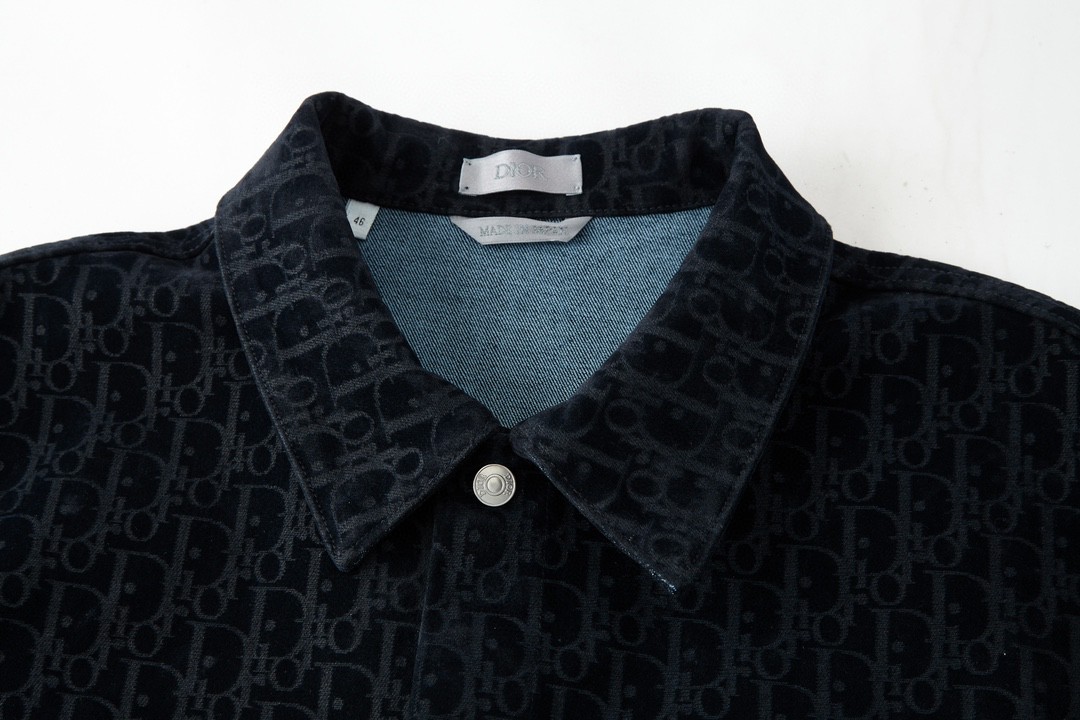 DIOR 迪奥 植绒满印老花翻领牛仔衬衫 牛仔衣 长袖 秋冬款 蓝色 