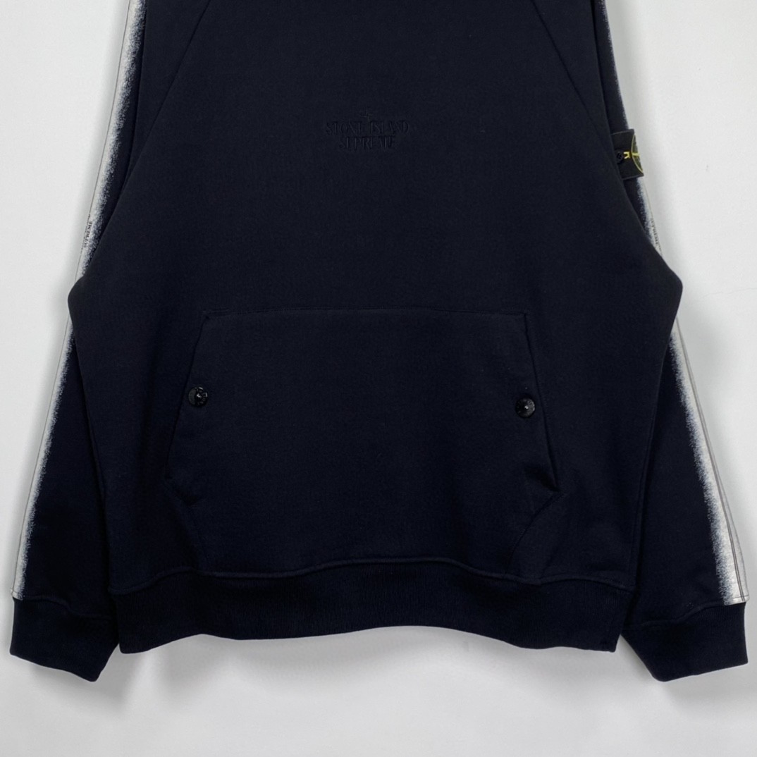 Supreme STONE ISLAND 石头岛联名款 贴布插肩袖设计连帽卫衣 卫衣 男女同款 黑色 SUP-SS22-718
