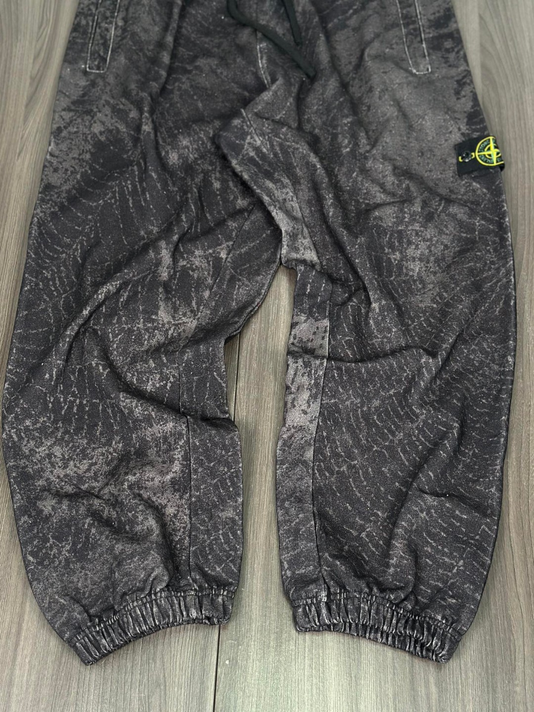 Supreme STONE ISLAND FW23 联名款 WEEK10 SWEATPANT 蜘蛛网印花收脚运动裤 休闲裤 长裤 黑色 SUP-FW23-173