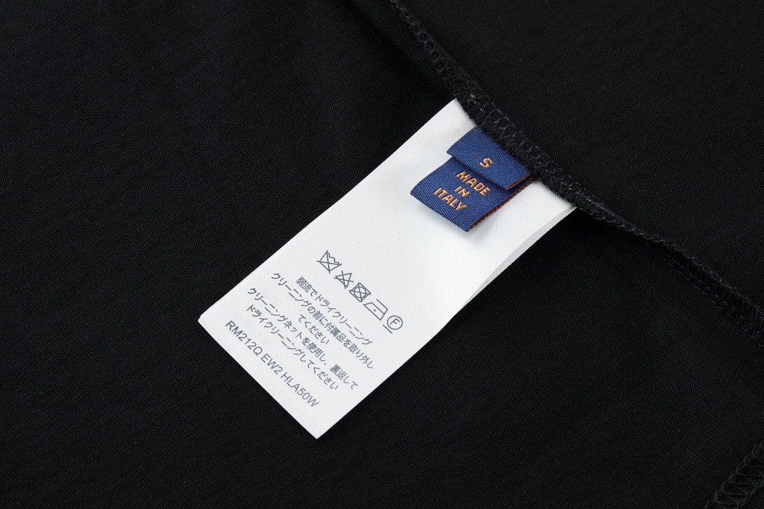 LOUIS VUITTON 路易威登 折线老花刺绣短袖 圆领 T 恤 上衣 夏款 男女同款 黑色 1AAU5D