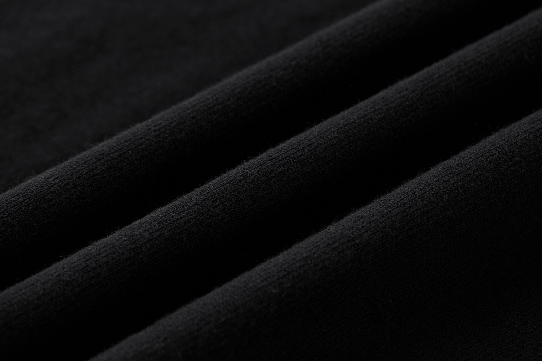 PRADA 普拉达 纯色胸口口袋徽标圆领 短袖 T恤 男女同款 黑色 