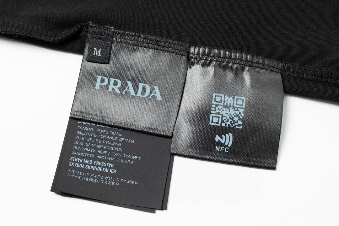 PRADA 普拉达 字母logo徽标圆领 短袖 T恤 男女同款 黑色 UJN83-7240-F0002-S-231