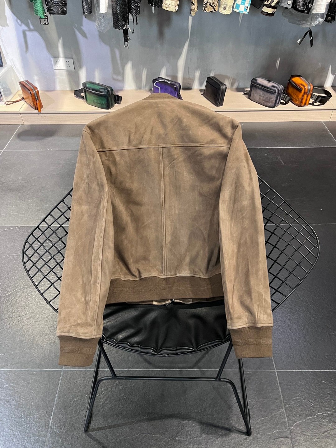 高定系列 Dior 迪奥 拼色皮面夹克 棒球服 外套 长袖 保暖 卡其色