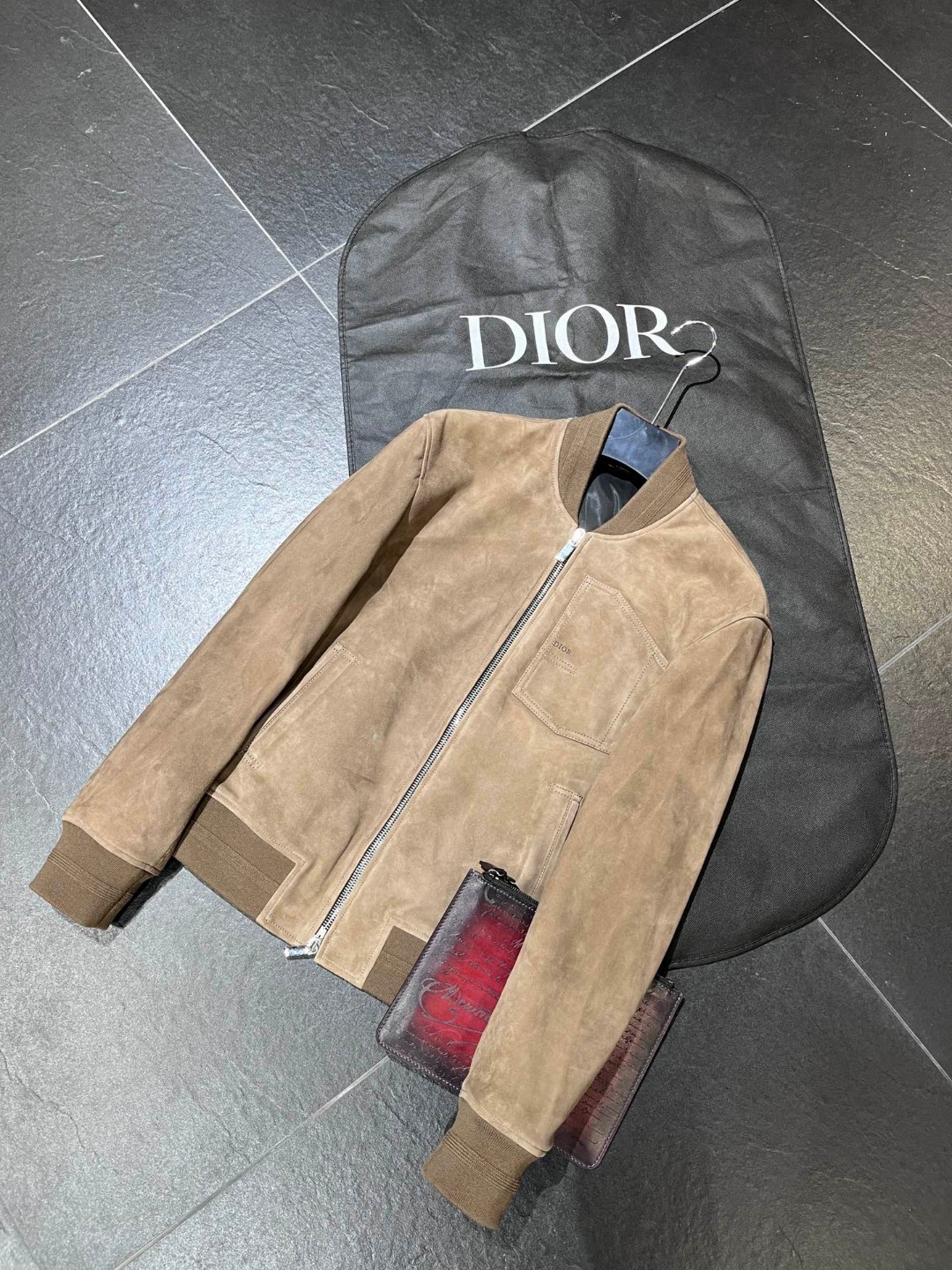 高定系列 Dior 迪奥 拼色皮面夹克 棒球服 外套 长袖 保暖 卡其色