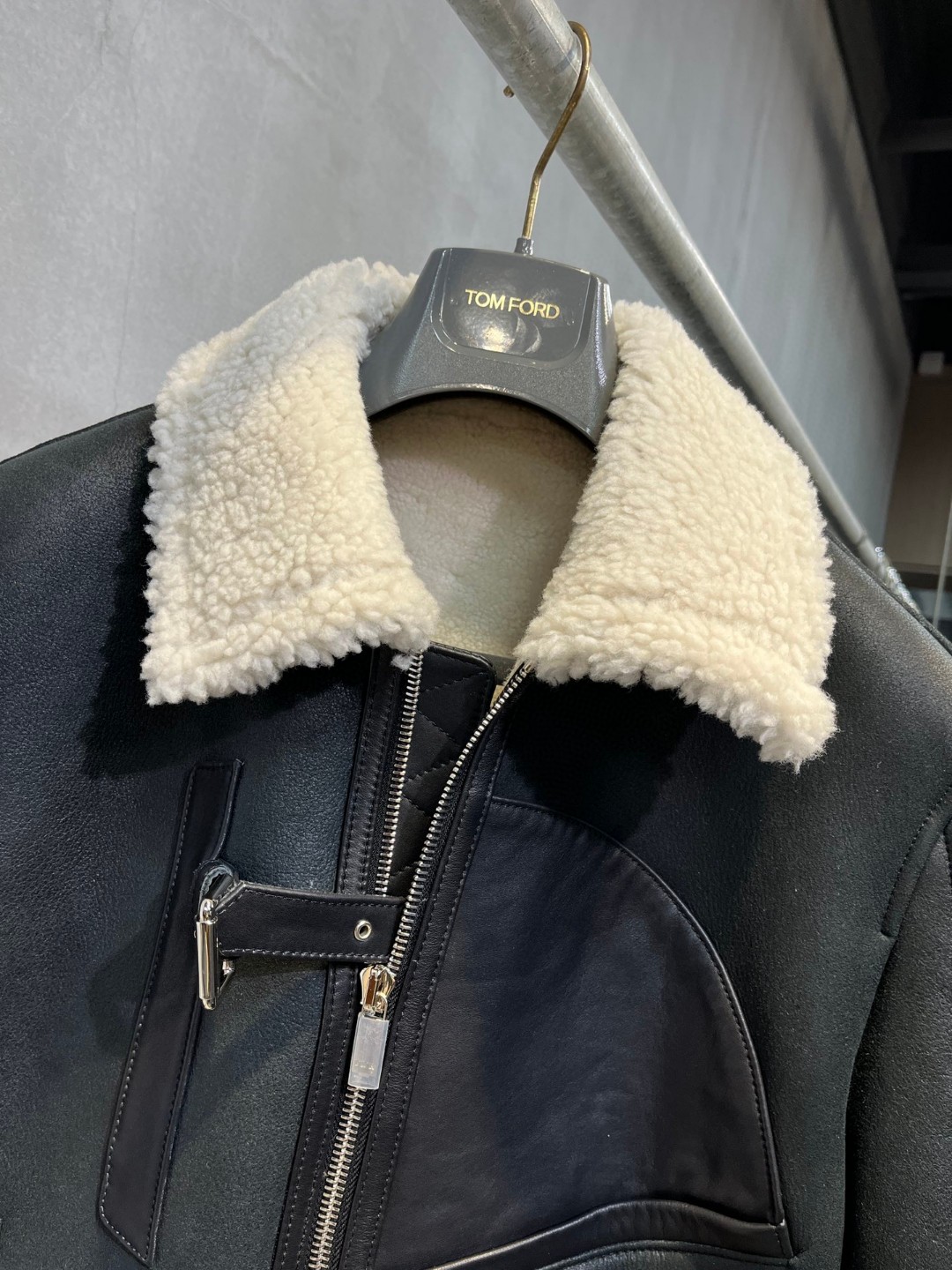 高定系列 Dior 迪奥 摇粒绒拼皮面拉链夹克 外套 长袖 保暖 黑灰色