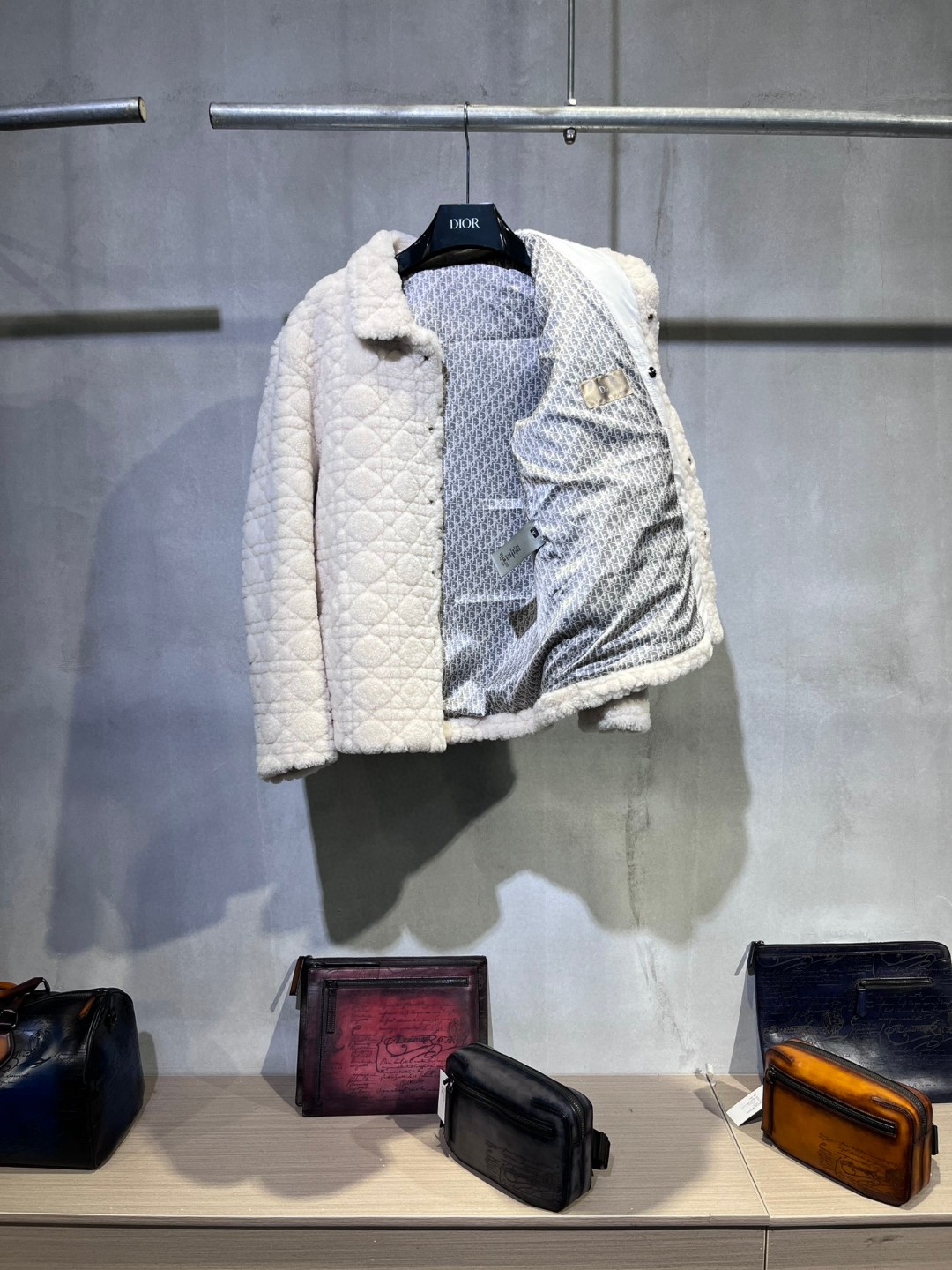 高定系列 Dior 迪奥 菱格缝线羊毛 外套 长袖 保暖 米白色