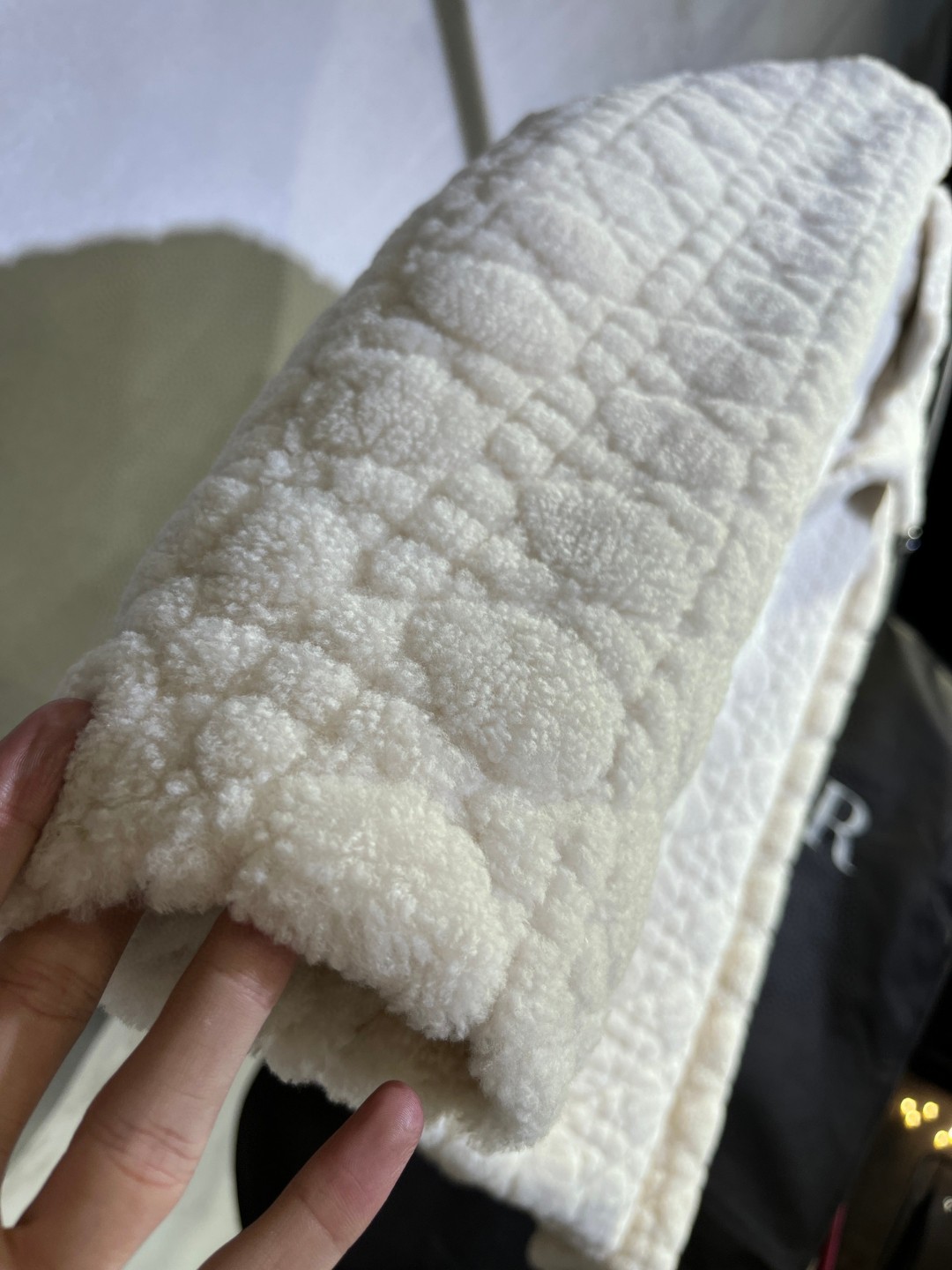 高定系列 Dior 迪奥 菱格缝线羊毛 外套 长袖 保暖 米白色