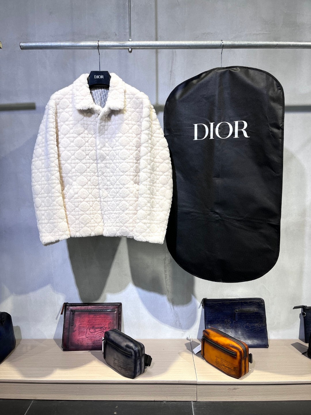 高定系列 Dior 迪奥 菱格缝线羊毛 外套 长袖 保暖 米白色