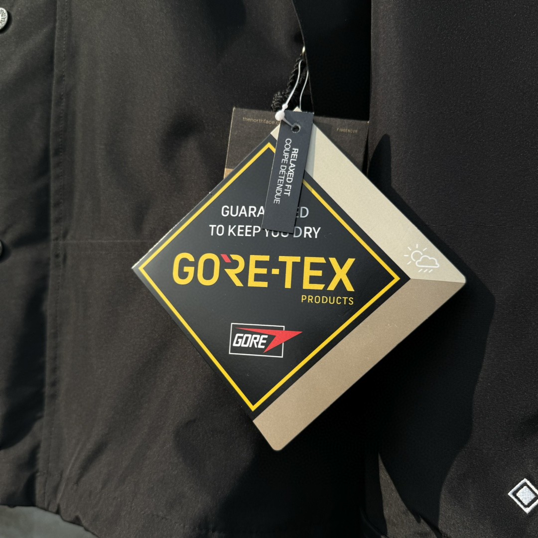 The North Face 1990 连帽冲锋衣 夾克 防水 防風 外套 男女同款 黑色