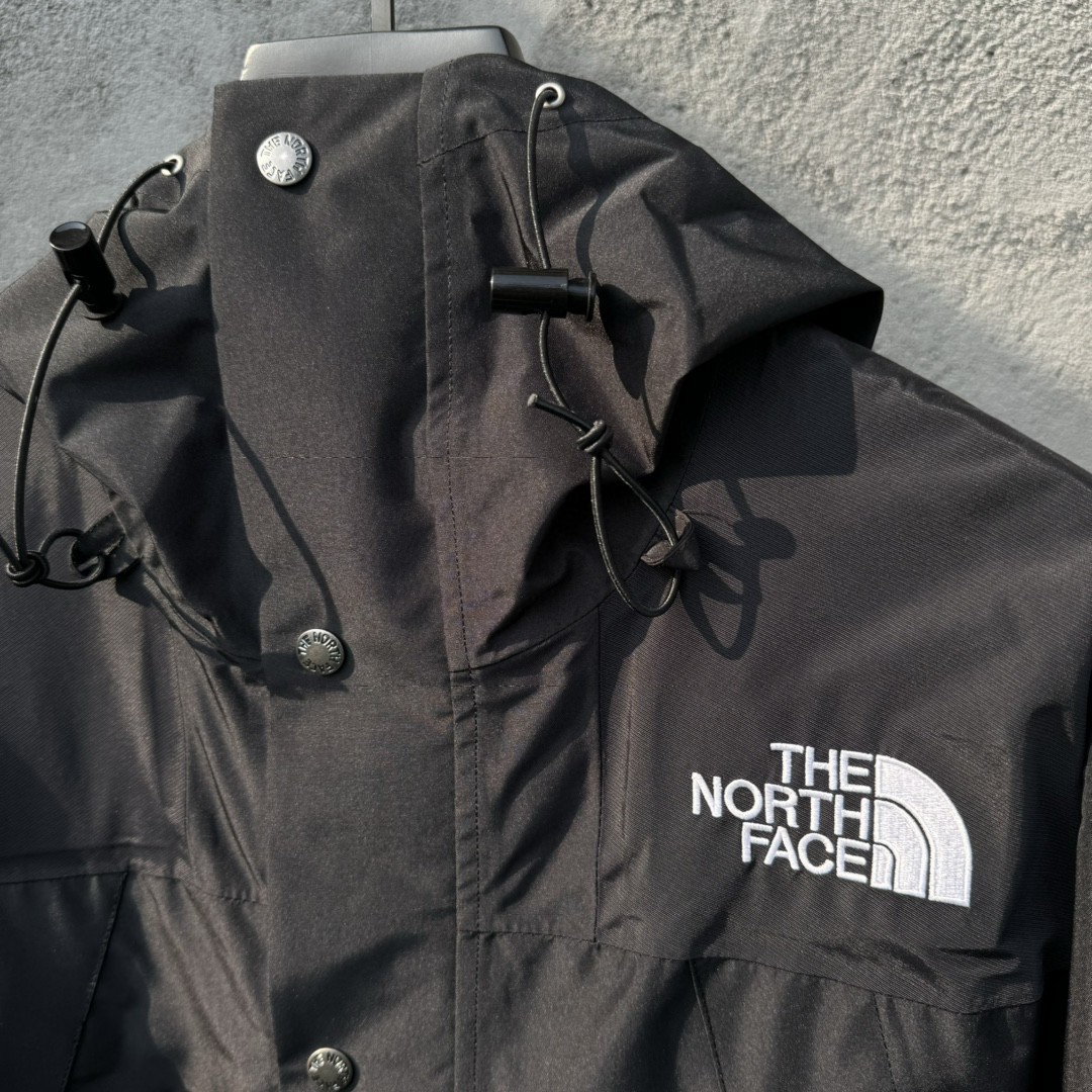 The North Face 1990 连帽冲锋衣 夾克 防水 防風 外套 男女同款 黑色