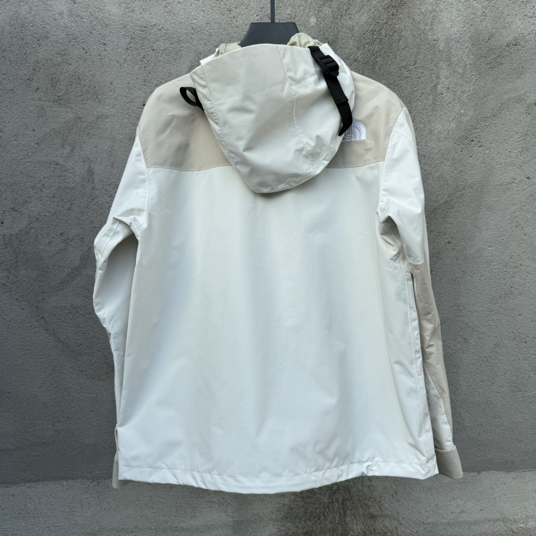 The North Face 1990 连帽冲锋衣 夾克 防水 防風 外套 男女同款 奶白色
