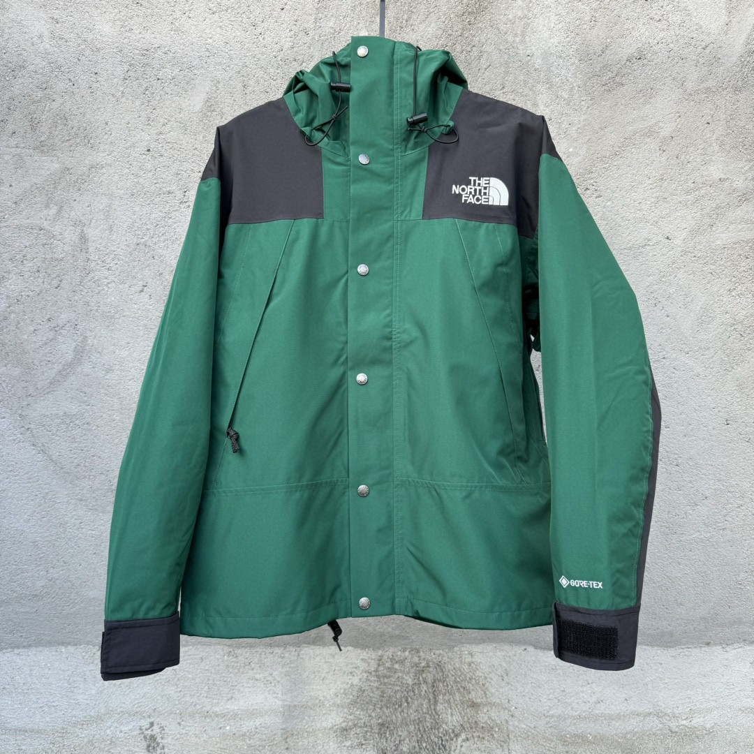 The North Face 1990 连帽冲锋衣 夾克 防水 防風 外套 男女同款 墨绿色