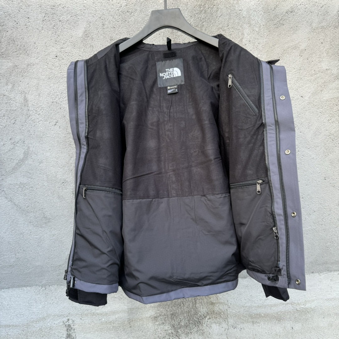 The North Face 1990 连帽冲锋衣 夾克 防水 防風 外套 男女同款 石墨灰