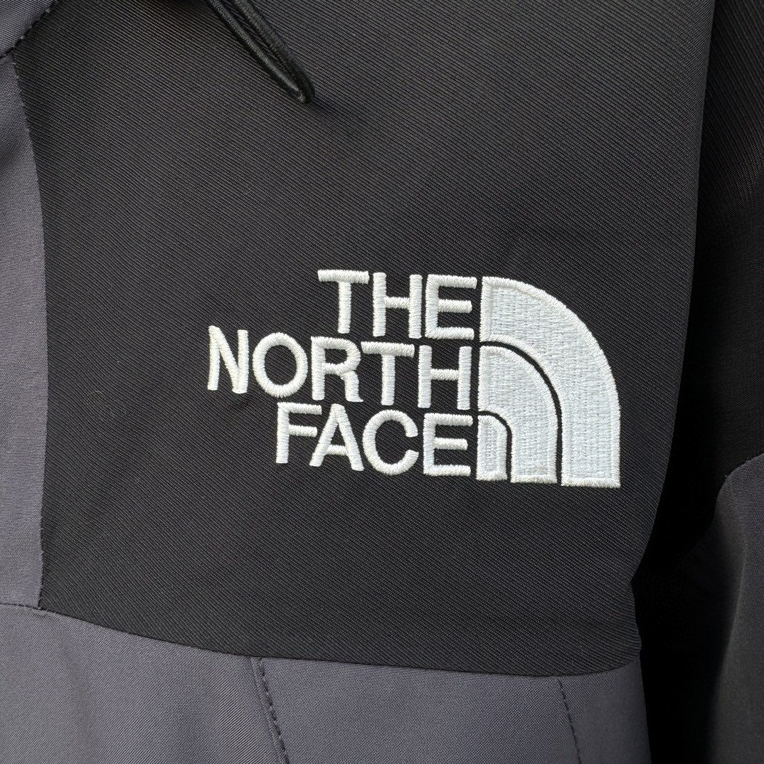 The North Face 1990 连帽冲锋衣 夾克 防水 防風 外套 男女同款 石墨灰