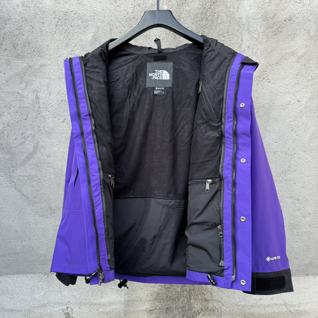 The North Face 1990 连帽冲锋衣 夾克 防水 防風 外套 男女同款 紫色