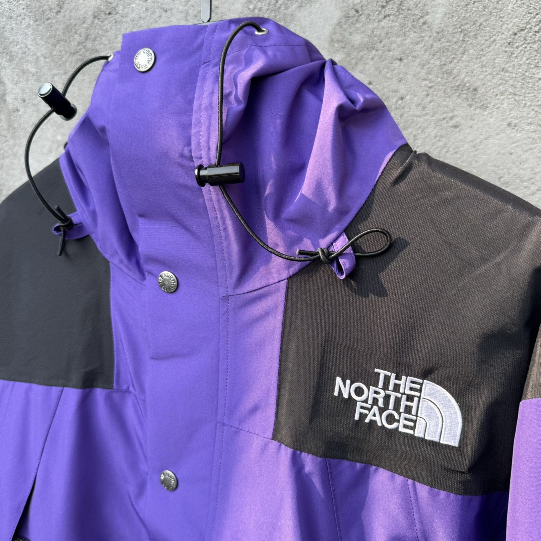 The North Face 1990 连帽冲锋衣 夾克 防水 防風 外套 男女同款 紫色