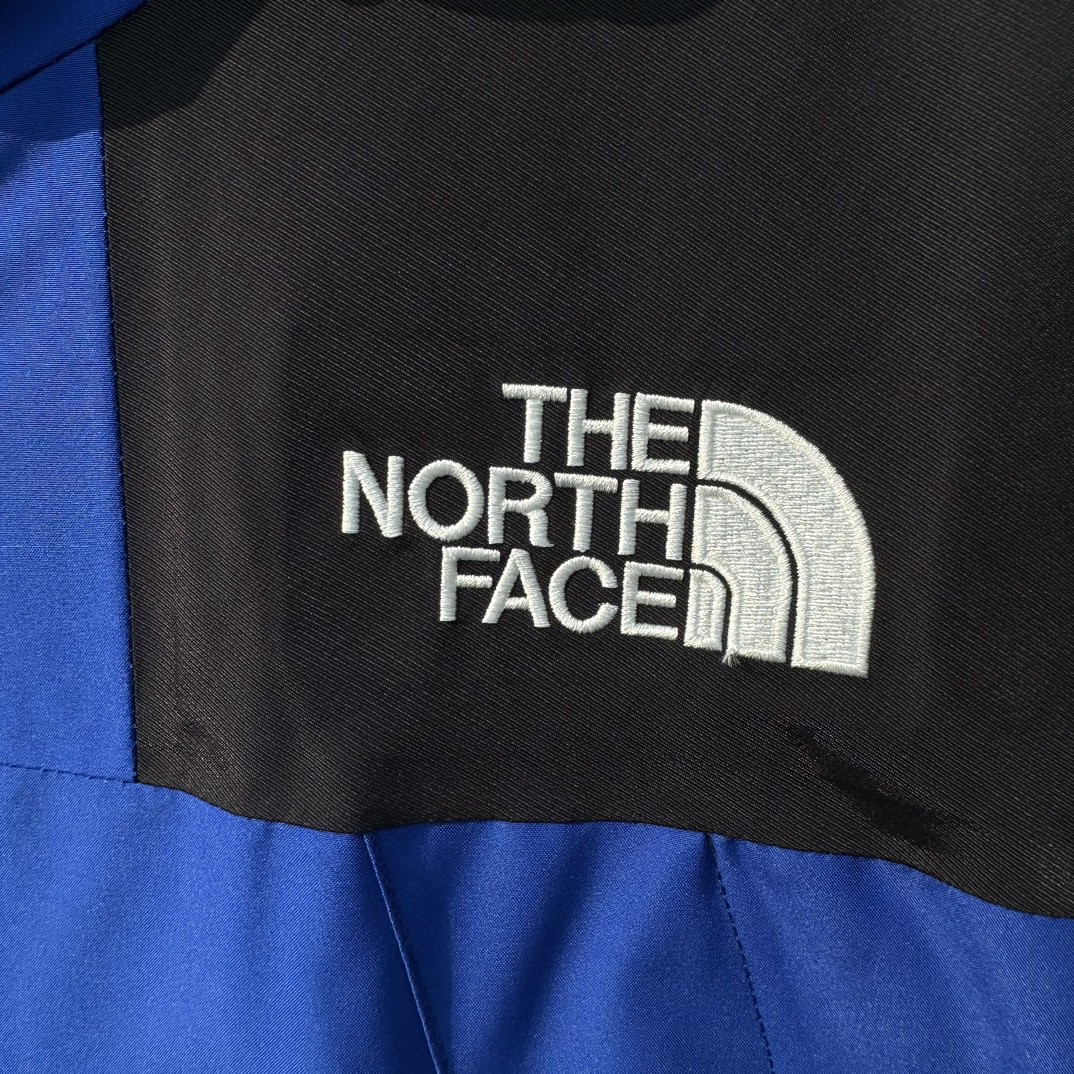 The North Face 1990 连帽冲锋衣 夾克 防水 防風 外套 男女同款 宝蓝色