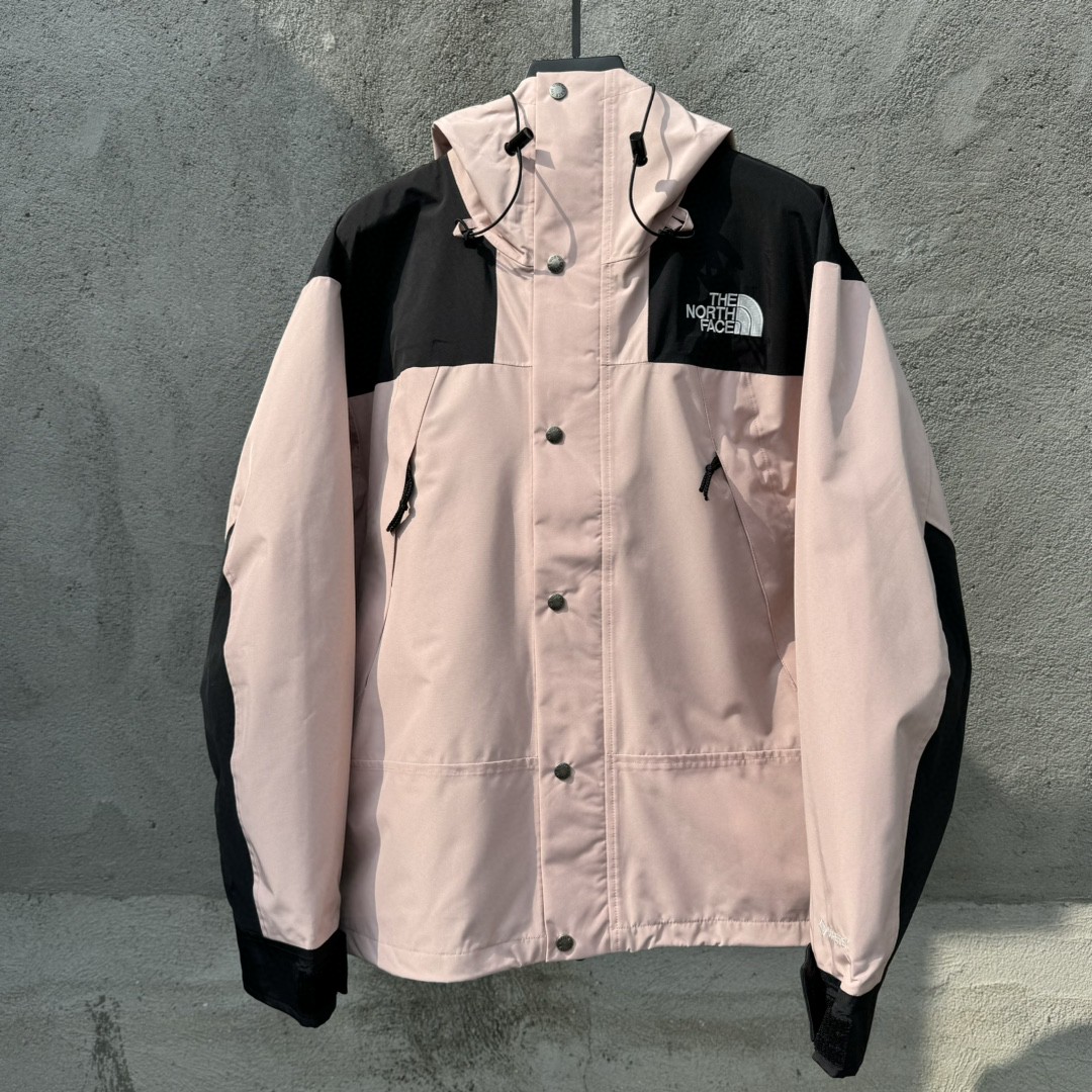 The North Face 1990 连帽冲锋衣 夾克 防水 防風 外套 男女同款 粉色