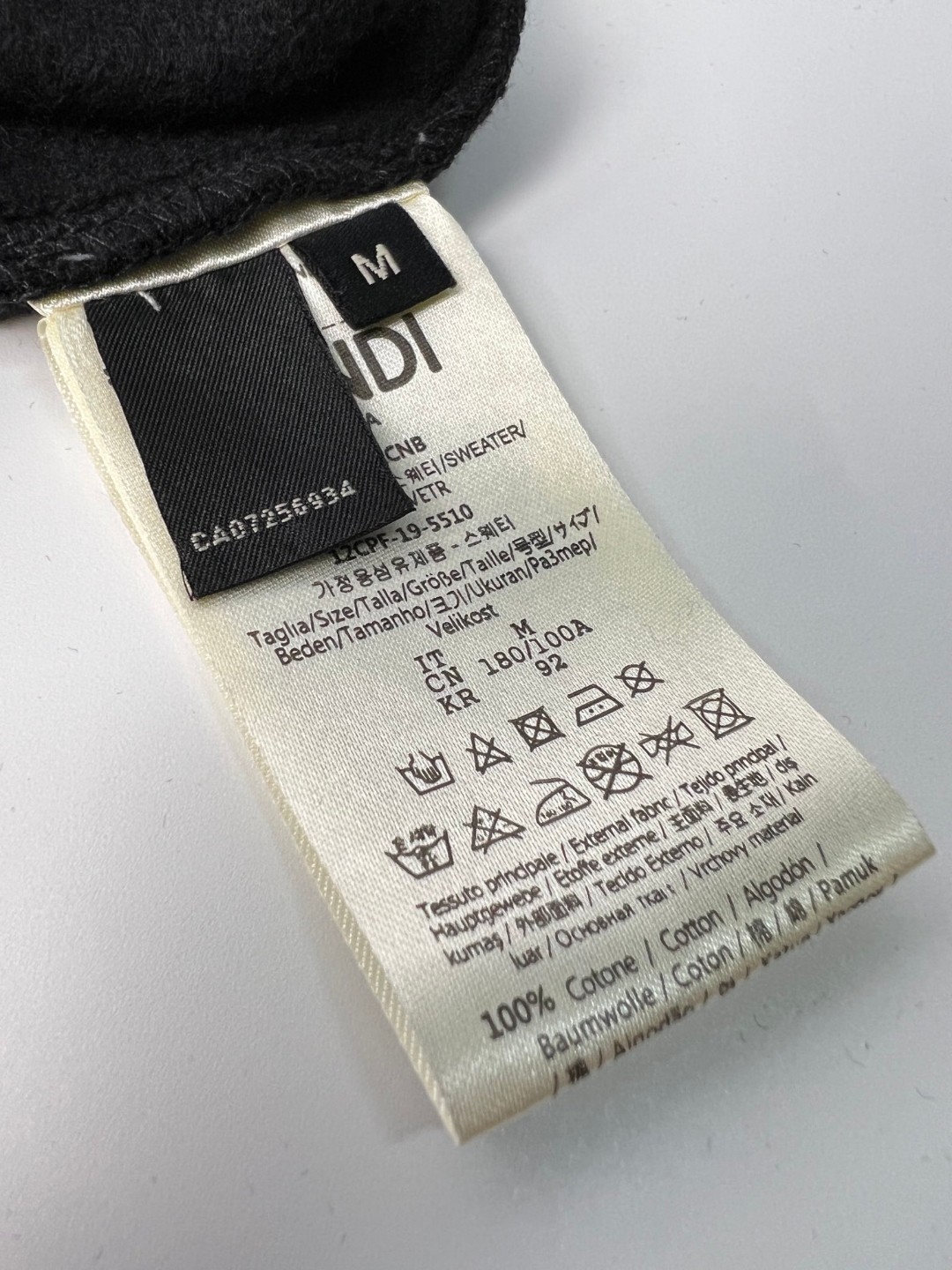 FENDI 芬迪 小怪兽 圆领卫衣 长袖 套头 黑色 FY1033ACNBF0QA1