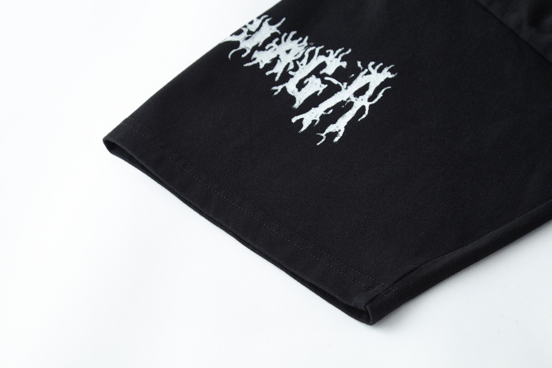 Balenciaga 巴黎世家 New Year 新年系列 字母印花 短袖 T恤 圆领 夏季 黑色 641675TPVO31569