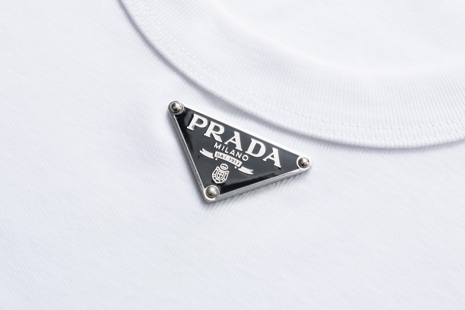 PRADA 普拉达 纯色徽标圆领 短袖 T恤 男女同款 白色 UJN824-11ZM-F0009-S-222