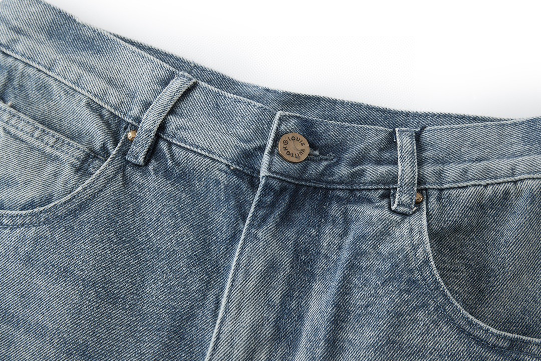 LOUIS VUITTON 压花浮雕 牛仔短裤 牛仔裤 短裤 五分裤 蓝色