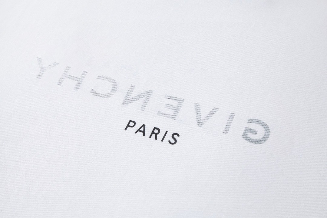 Givenchy 纪梵希 SS21 反向字母Logo印花  T恤 短袖 套头 夏款 白色 BM71653Y6B-100