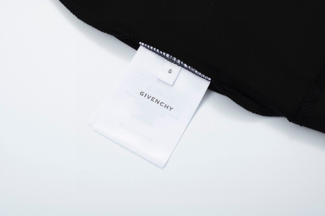 Givenchy 纪梵希 SS21 反向字母Logo印花  T恤 短袖 套头 夏款 黑色 BM71653Y6B-001