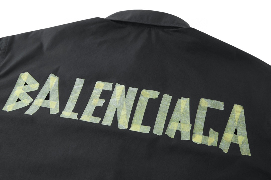 Balenciaga 巴黎世家 黄胶带 后背字母logo印花 衬衫 短袖 夏季 黑色 738761TNM601000