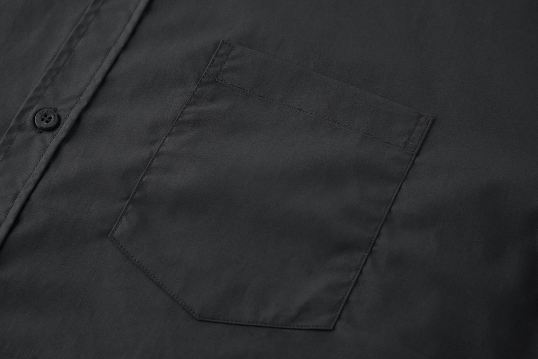 Balenciaga 巴黎世家 黄胶带 后背字母logo印花 衬衫 短袖 夏季 黑色 738761TNM601000