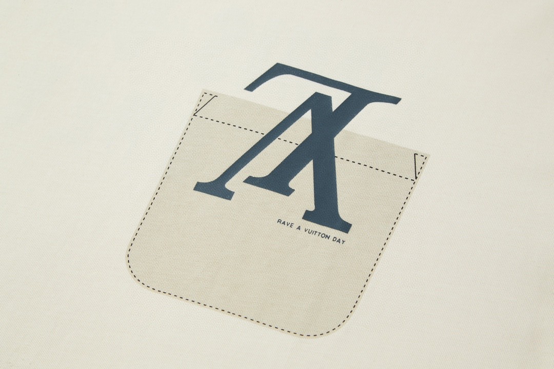 LOUIS VUITTON 路易威登 假口袋字母印花 短袖 圆领 T 恤 上衣 夏款 男女同款 米色