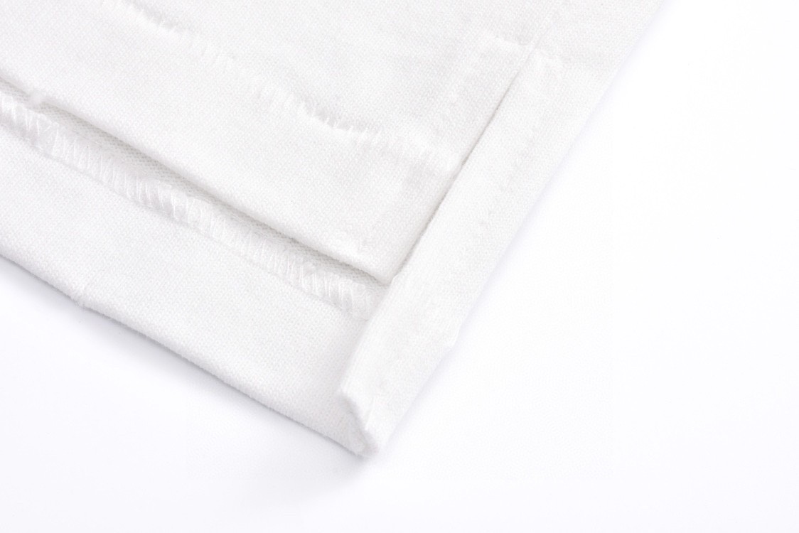 DIOR 迪奥 FW23 Logo字母印花破洞纯色 圆领 T恤 短袖 夏季 男女同款 白色 343J636A0849-C088